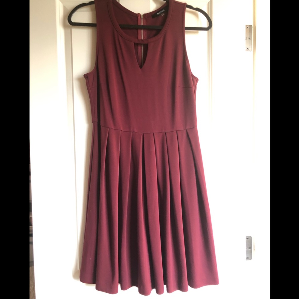 NWOT 41Hawthorne Burgundy Dress Size L
